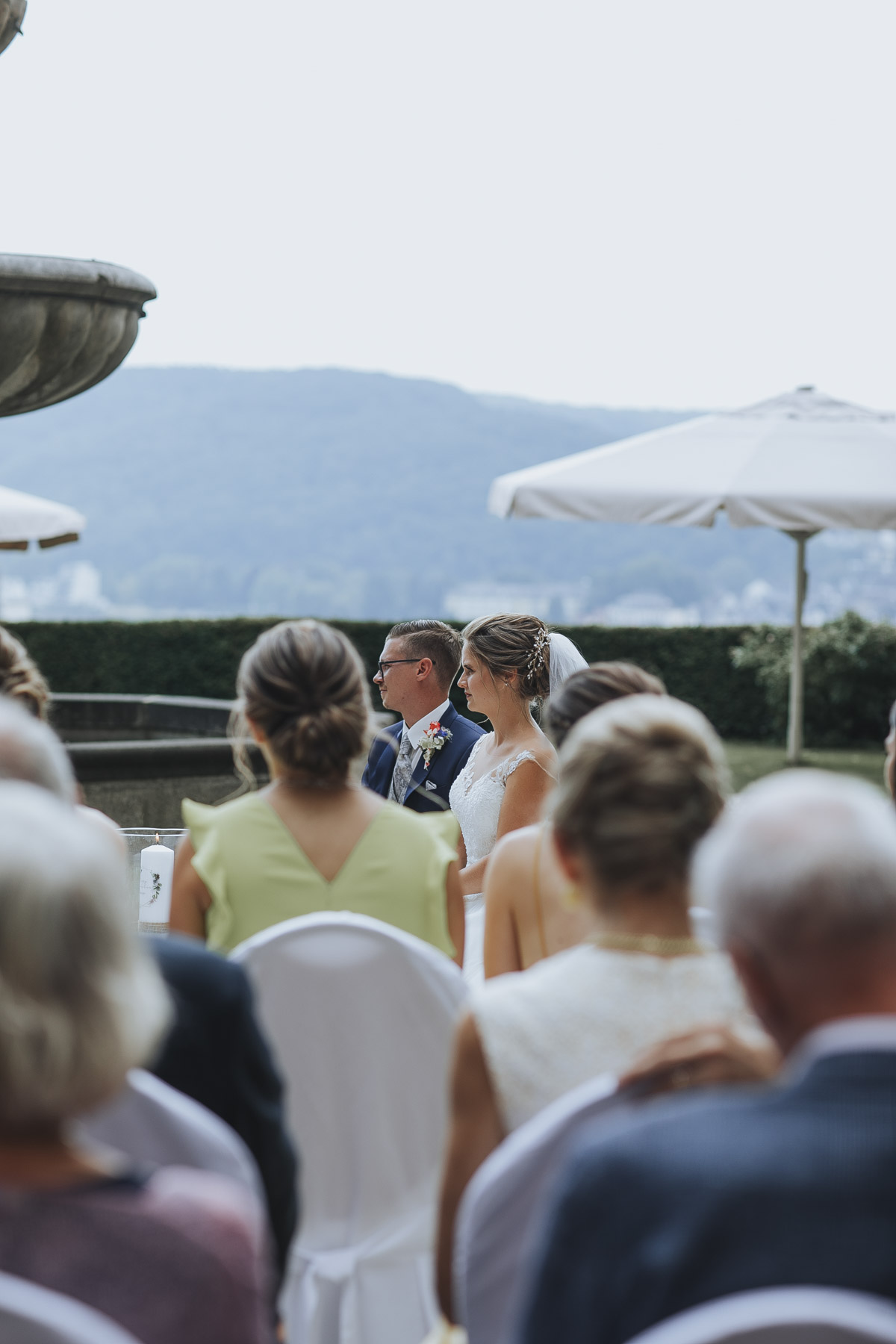 Fanny und Max | Hochzeit feiern auf Schloß Arenfels - Fotografin Guelten Hamidanoglu Fotografie Koeln FM 19 219
