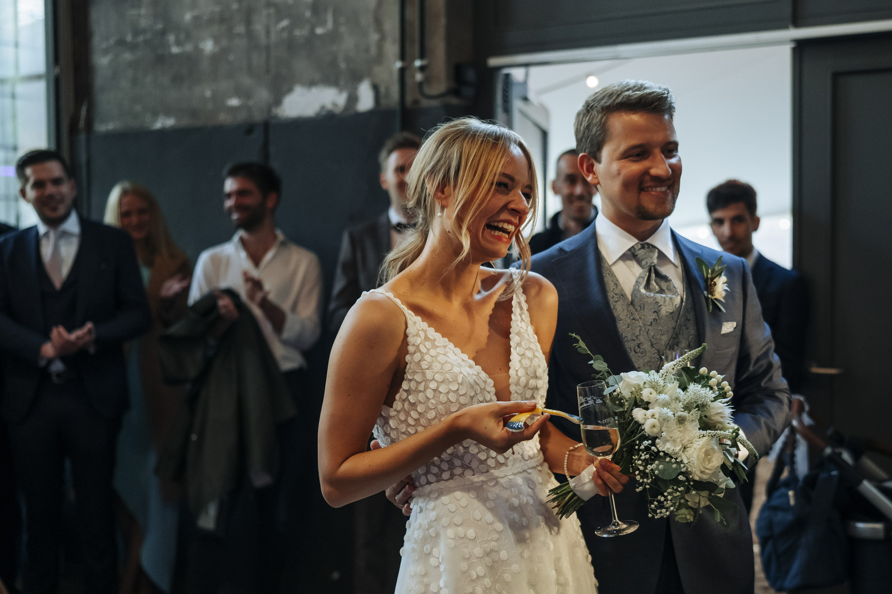 Wir heiraten in der alten Maschinenhalle | Linda + Chris - Fotografin Guelten LC 423